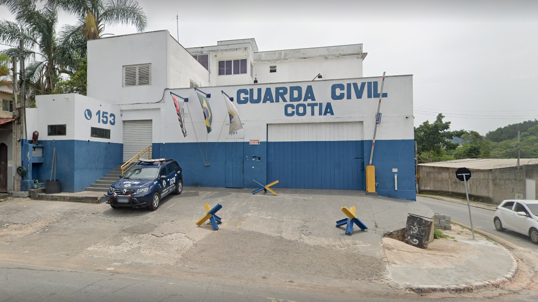 Guarda atira em colegas, mata um e depois se mata em base da GCM em Cotia