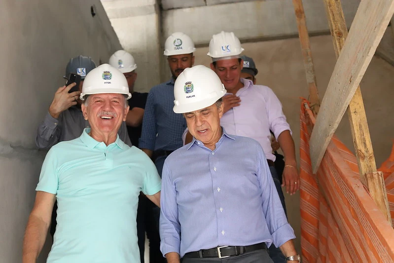 Furlan e Beto Piteri fazem visita técnica nas obras da nova UBS do Parque Imperial