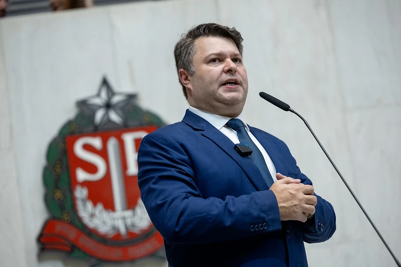 André Bueno assume como deputado estadual na Alesp