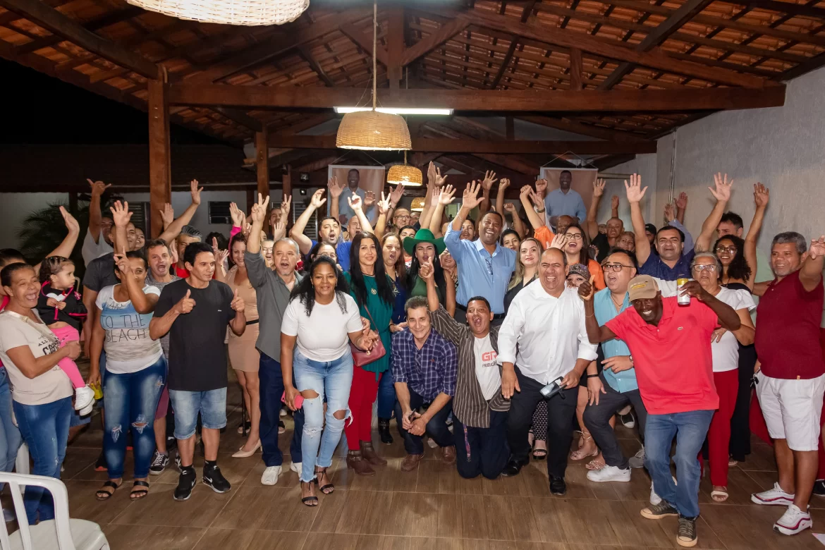 Dezenas de apoiadores prestigiam evento com o pré-candidato Tunico Azevedo em Cajamar