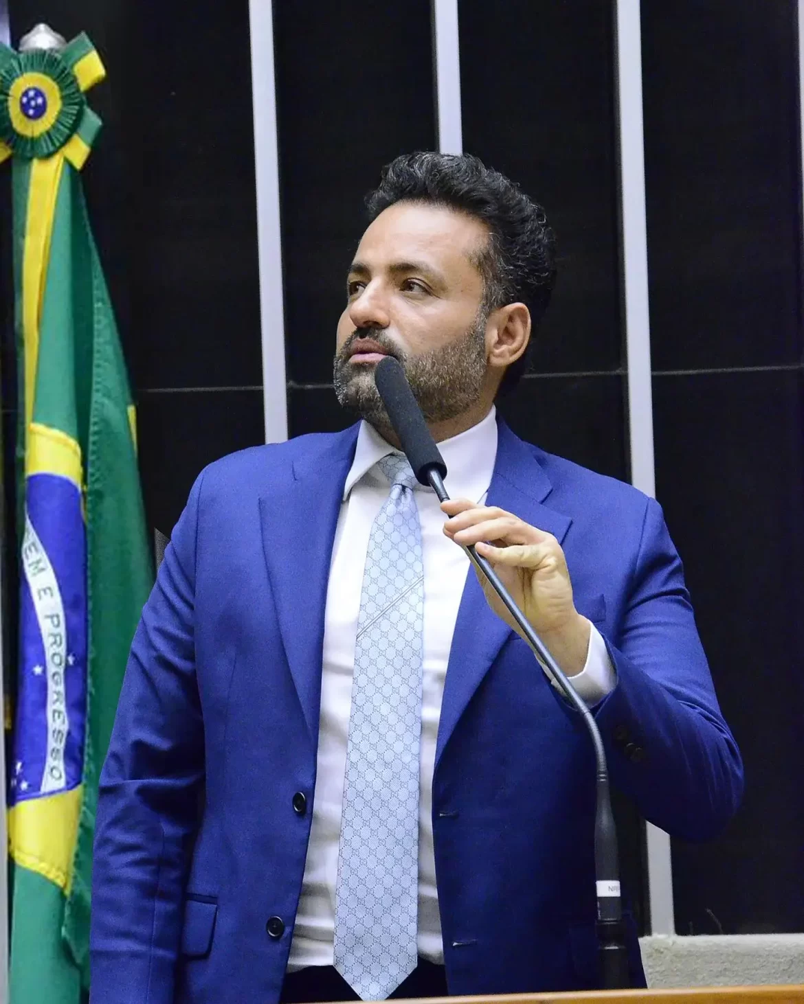 Ney Santos é diagnosticado com câncer e deve iniciar tratamento nos próximos dias