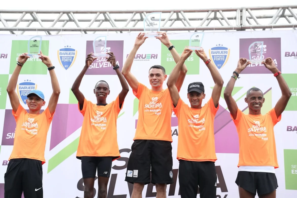 Brasileiro vence a 48ª Corrida São Silveira com emoção do início ao fim