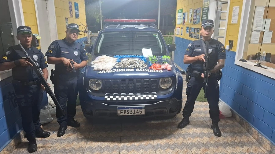GCM de Santana de Parnaíba apreende drogas no bairro Colinas da Anhanguera