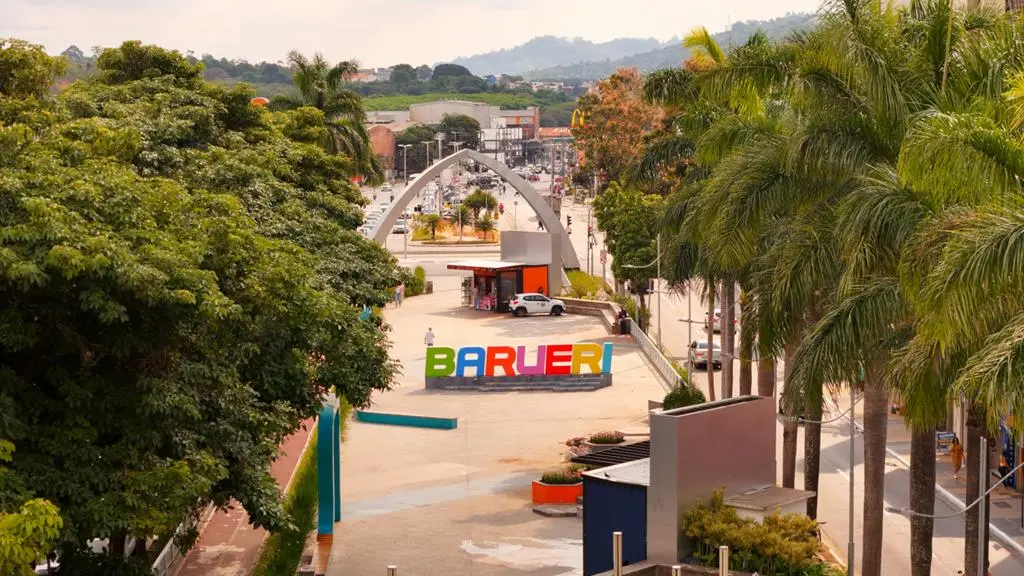 Barueri se destaca em nível nacional pelo desenvolvimento econômico e geração de empregos