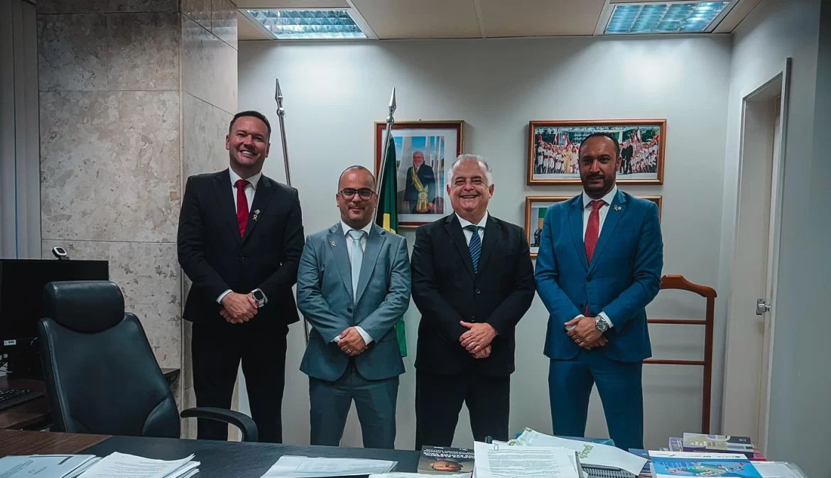 Vereadores de Barueri discutem incentivos ao empreendedorismo em audiência com o ministro Márcio França