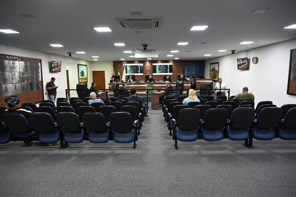 Câmara de Jandira retoma sessões nesta terça-feira (5) com novo horário