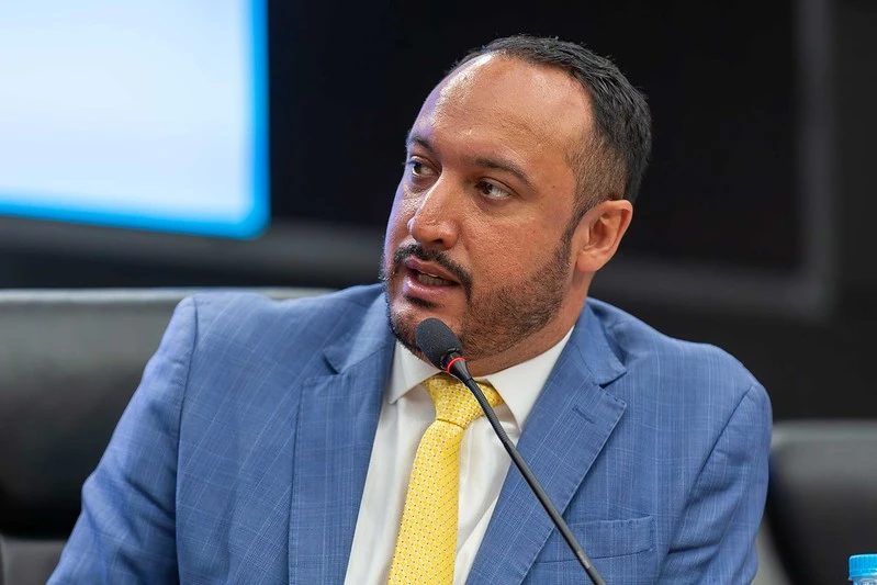 Vereadores apontam Rafa Carvalho como possível candidato de Barueri a deputado federal em 2026