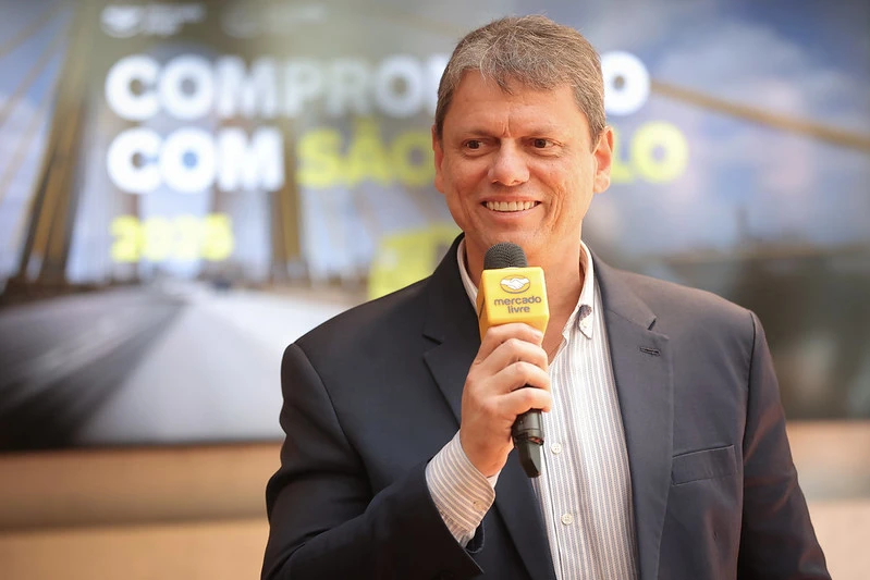 Com presença de Tarcísio de Freitas, Mercado Livre revela investimento bilionário em SP