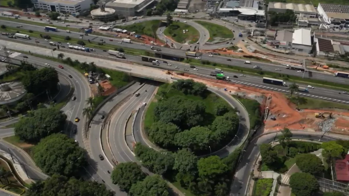 Barueri: Trevo de Alphaville será interditado para obras na Rodovia Castello Branco