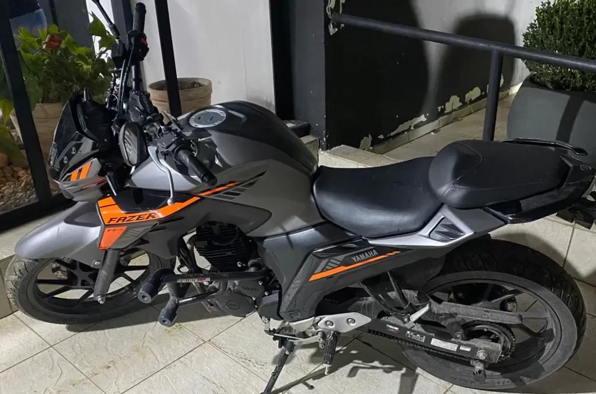 GCM de Barueri recupera moto roubada e apreende adolescente no Parque Imperial