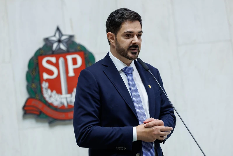 TRE-SP cassa mandato de deputado Ortiz Júnior por infidelidade partidária