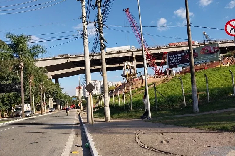 Vazamento de gás interdita vias e provoca evacuação de escola em Barueri