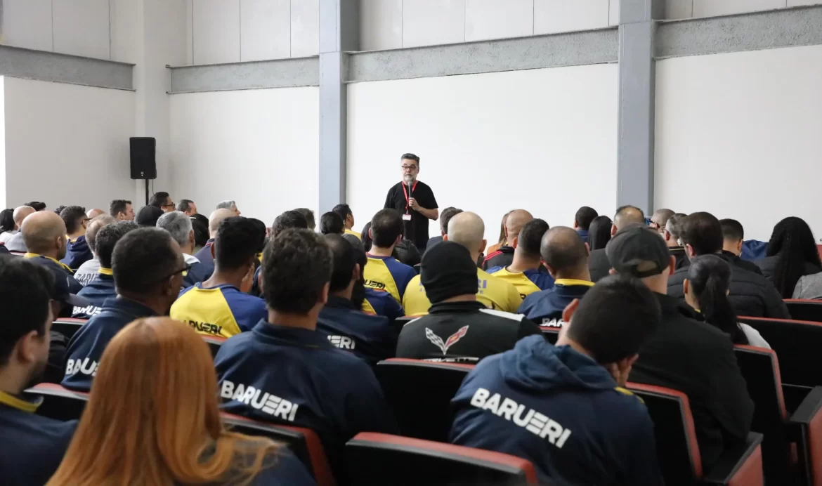 Secretaria de Esportes de Barueri promove capacitação com foco em integração e saúde mental