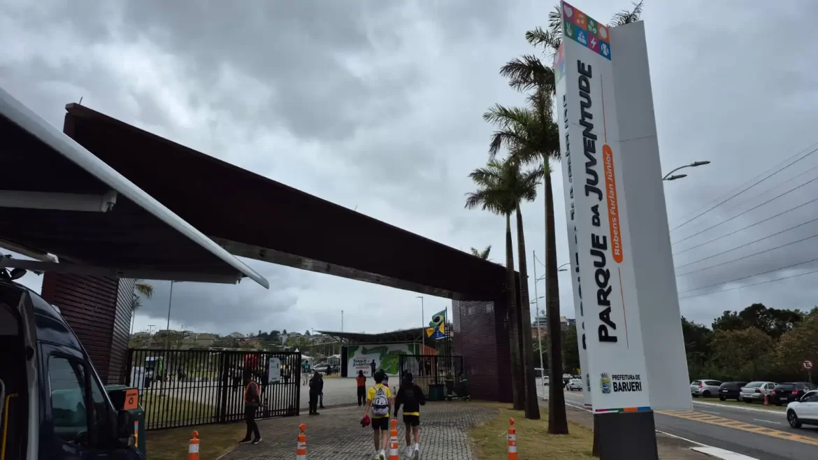 Parque Rubens Furlan Júnior é inaugurado em Barueri com alegria e emoção