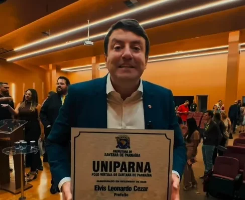 Elvis Cezar lança UNIPARNA e amplia acesso ao ensino superior em Santana de Parnaíba