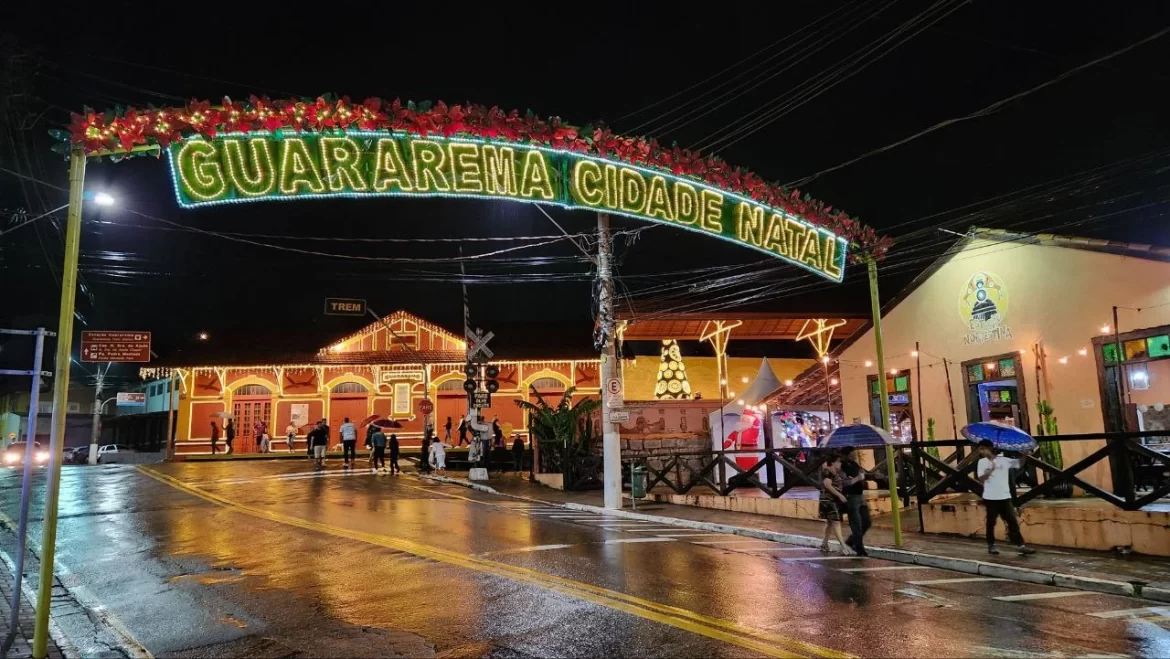 De Cajamar a Guararema: Natal 2025 aquece o turismo na Grande SP com festas, luzes e apresentações gratuitas