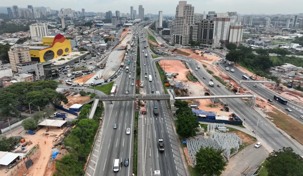 Castello Branco em Barueri tem acesso 26B adiado e sem previsão de abertura