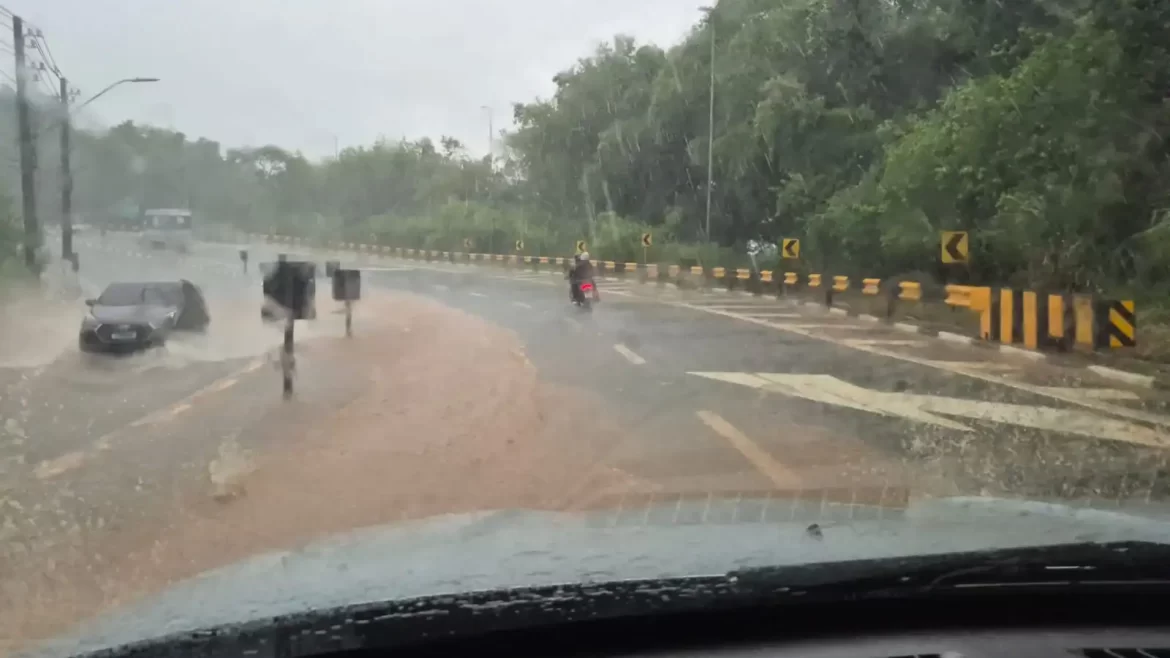 Defesa Civil de São Paulo faz novo alerta para chuvas intensas e mobiliza Gabinete de Crise