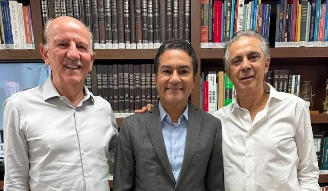 Marcos Pereira se reúne com Beto Piteri e Rubens Furlan para discutir demandas de Barueri