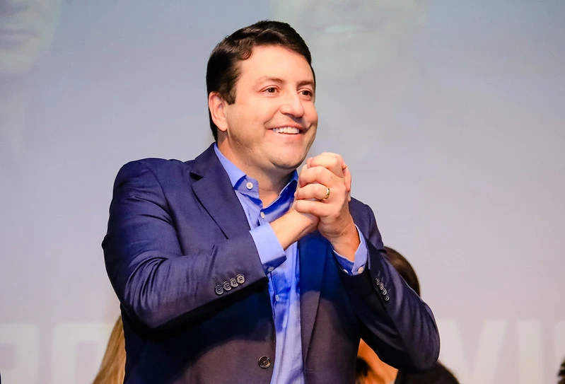 Elvis Cezar anuncia maior complexo educacional da história de Santana de Parnaíba