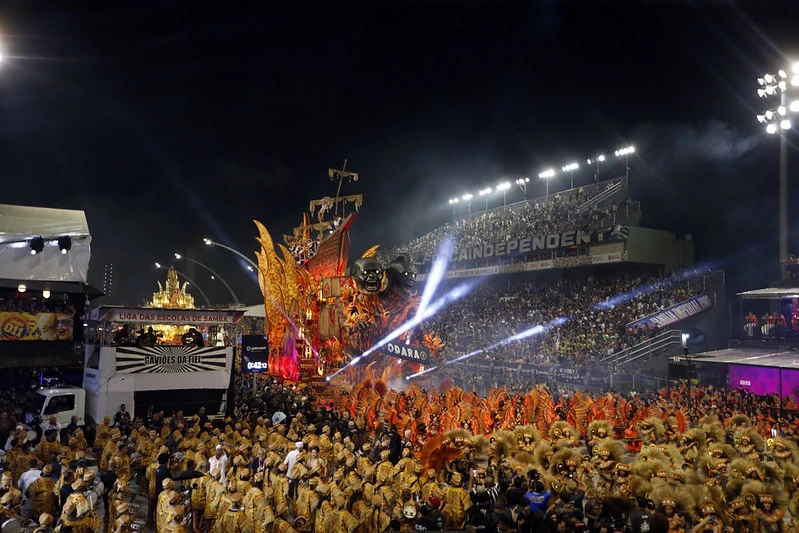 Carnaval em SP terá sol, calor intenso e pancadas de chuva; frente fria muda o tempo na próxima semana