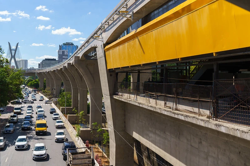 Linha 17-Ouro atinge 95% das obras e deve ligar Congonhas à rede metroferroviária em 2026