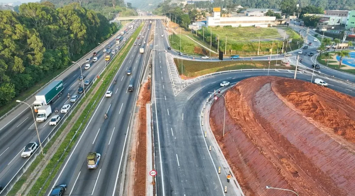 Saída 26B da Castello é liberada e muda acesso em Barueri