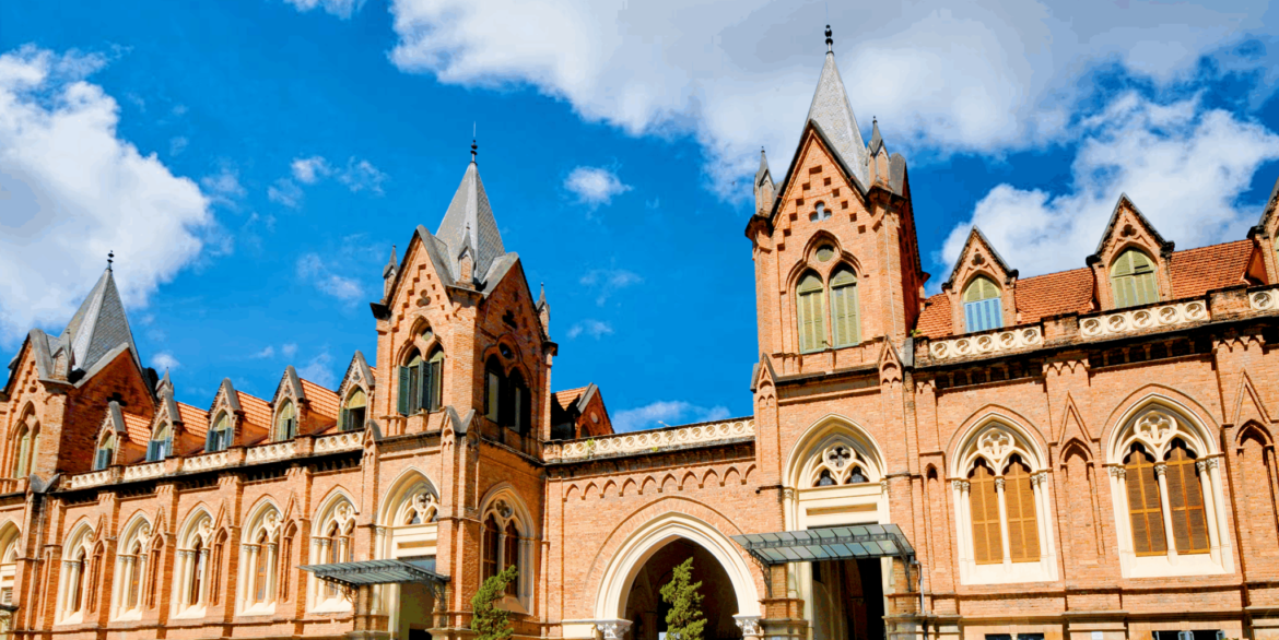 Santa Casa de SP abre inscrições para curso em neurodesenvolvimento com 100 vagas