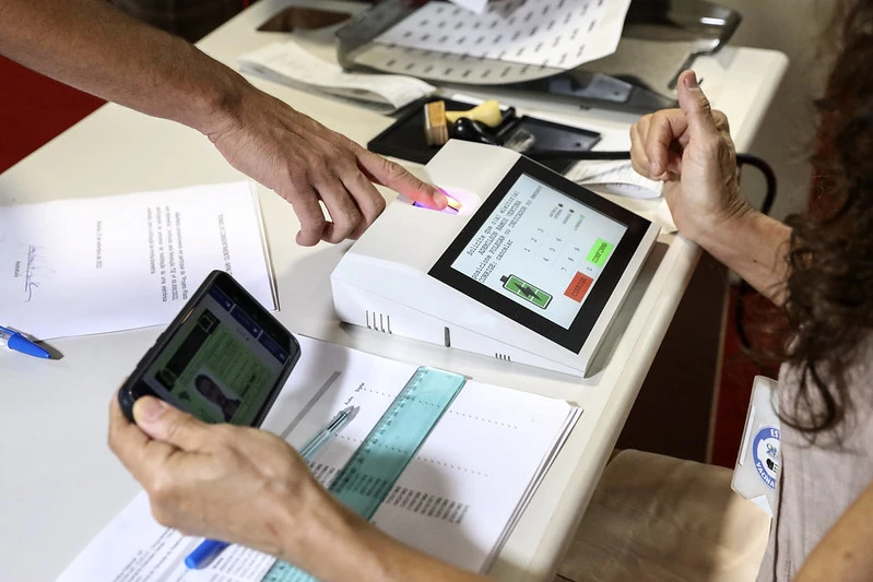 Prazo para tirar ou regularizar título de eleitor vai até 6 de maio