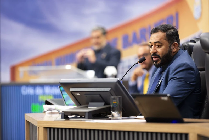 Vereadores de Barueri apoiam Furlan como suplente ao Senado durante sessão