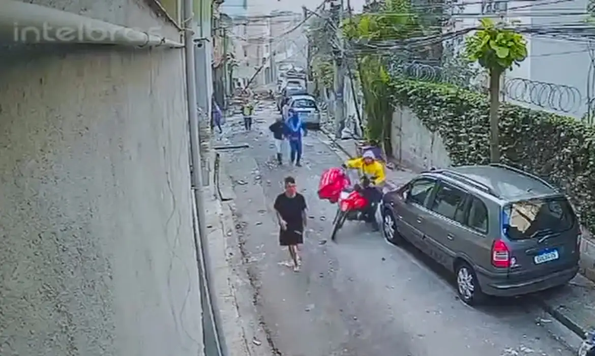 Sabesp amplia ajuda a famílias atingidas por explosão no Jaguaré