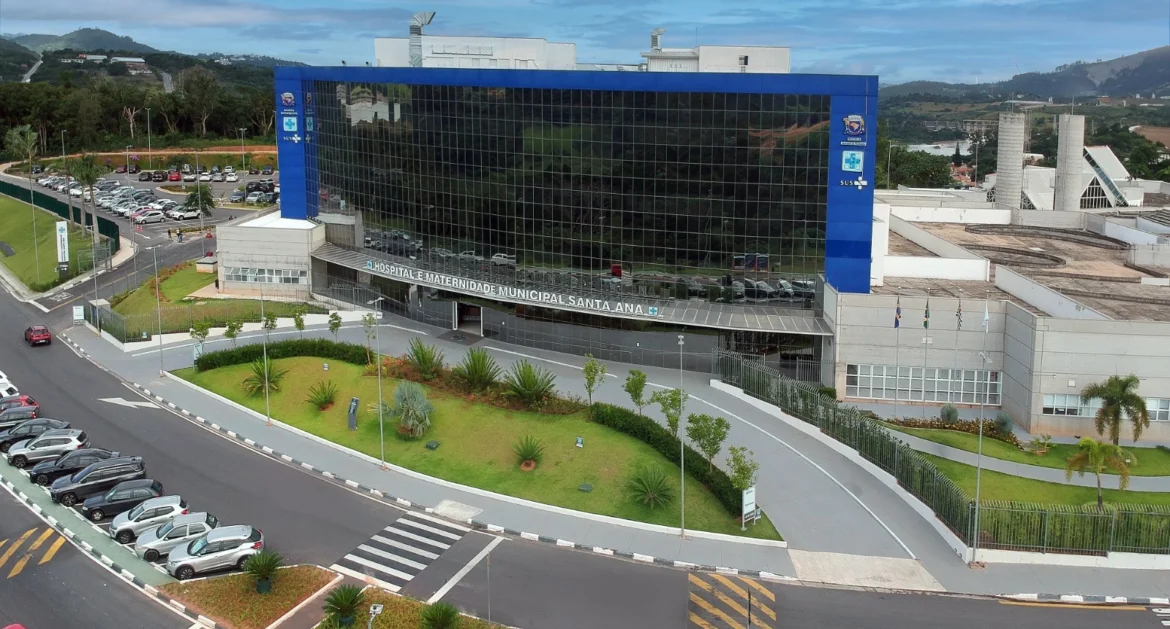 Hospital de Santana de Parnaíba promove homenagens e acolhimento no Dia das Mães