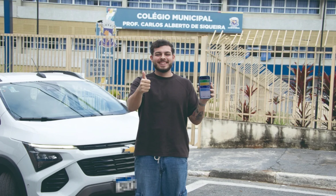 Santana de Parnaíba devolve taxa para motoristas que transferirem veículo para a cidade