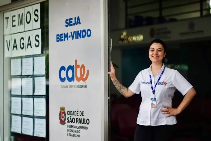 São Paulo abre mais de 2,1 mil vagas de emprego com salários de até R$ 12 mil