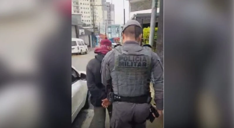 Foragido por lesão corporal é capturado pela PM no Jardim Belval, em Barueri