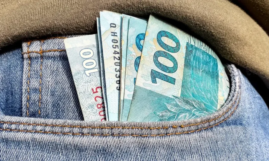 FGTS vai distribuir R$ 13 bilhões aos trabalhadores; veja quem recebe