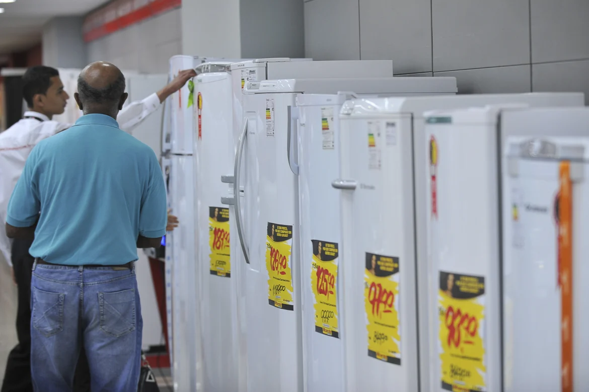 Cajamar terá troca gratuita de geladeiras antigas por modelos novos