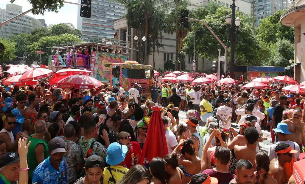 São Paulo encerra 1ª fase de inscrições para Carnaval de Rua 2027