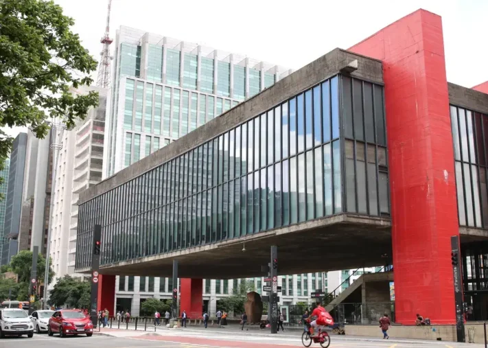 MASP conecta dois prédios com passagem subterrânea e obra inédita de Beatriz Milhazes