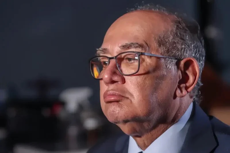 Gilmar Mendes valida reajuste de 15% do Bolsa Família