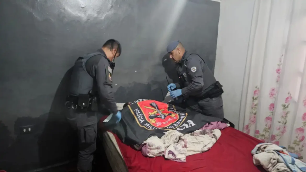 PM ajuda mulher a dar à luz em casa em Barueri