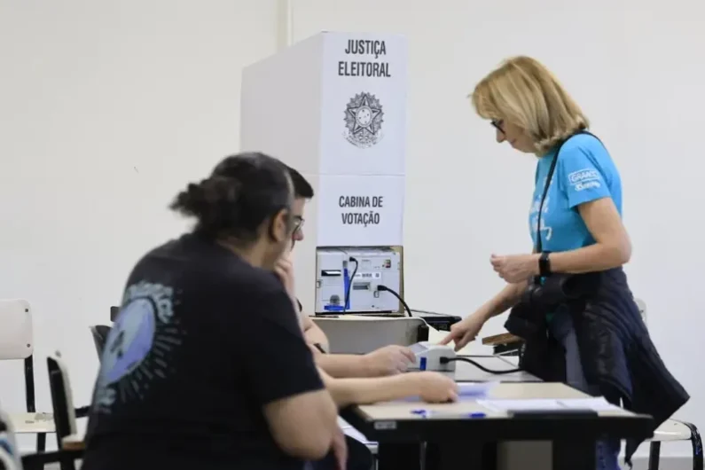 Faltou ao 1º turno? Veja até quando você pode justificar