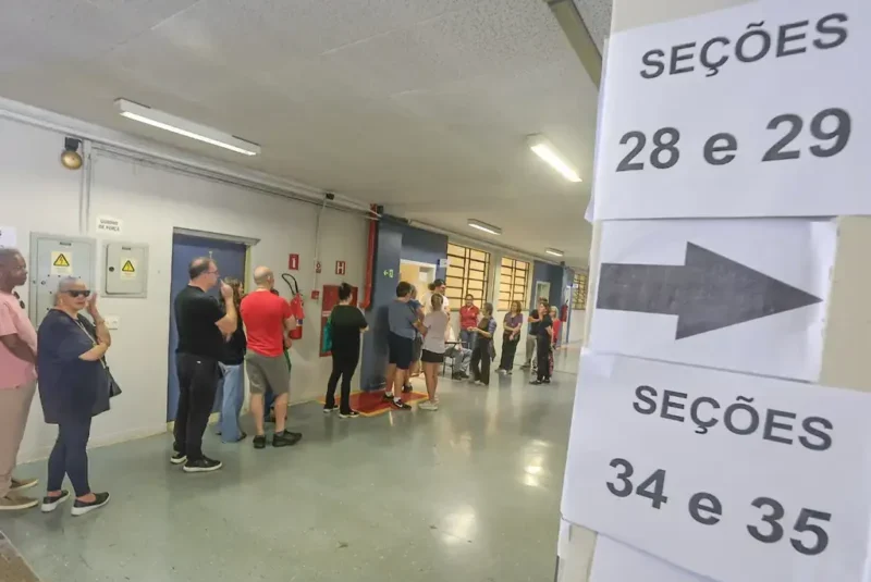 Chuvas mudam locais de votação em SP; veja os novos endereços