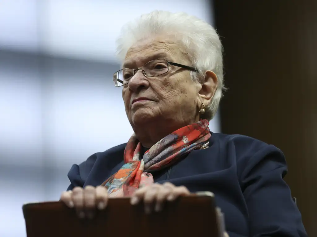 Aos 91 anos, Erundina é a deputada mais velha eleita em 2026