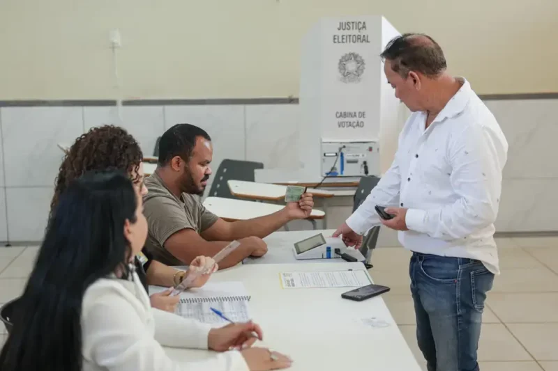 Eleitor de SP levou 61 segundos para votar no 1º turno
