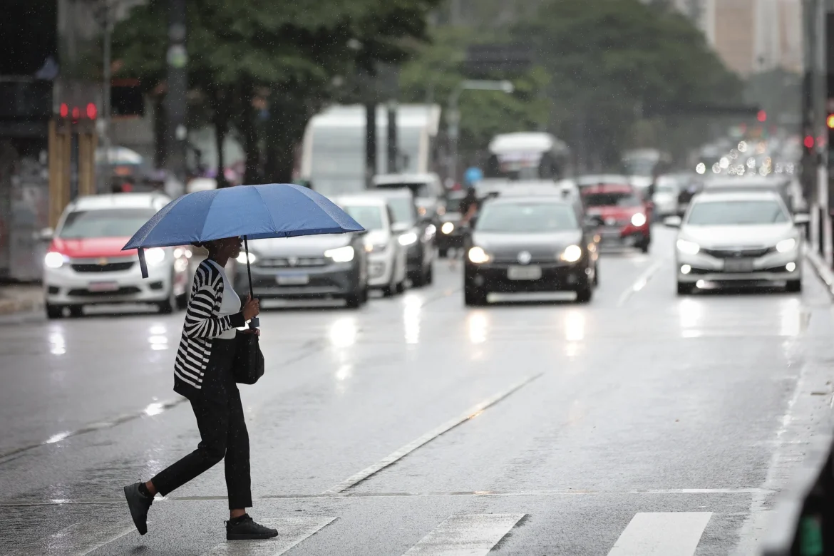 São Paulo terá chuva e risco de temporais neste sábado