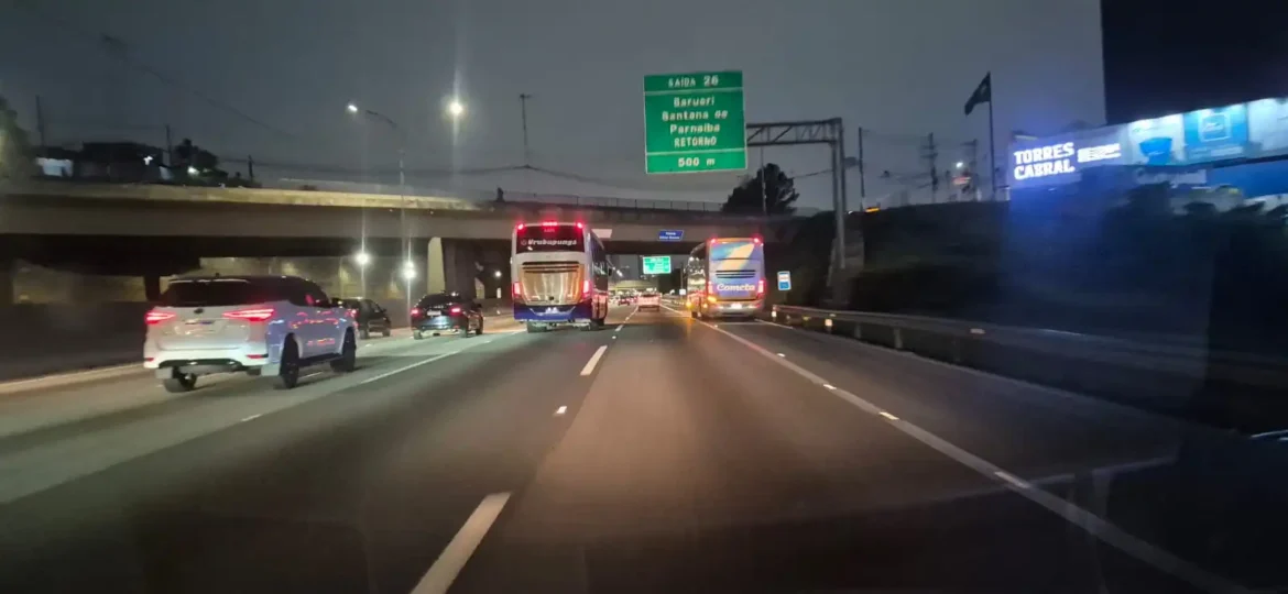 Rodovia Castello Branco tem fluxo normal entre Itapevi e a capital