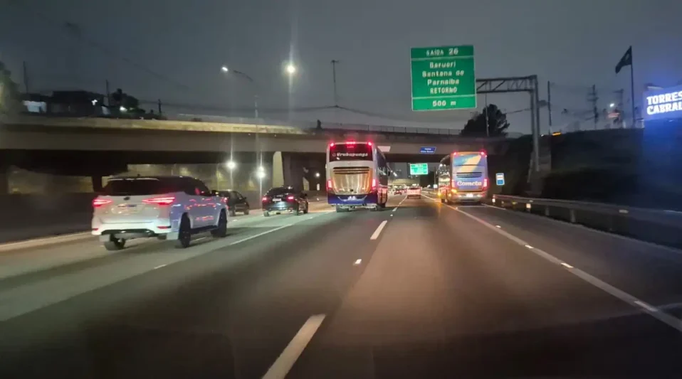 Rodovia Castello Branco tem fluxo normal entre Itapevi e a capital